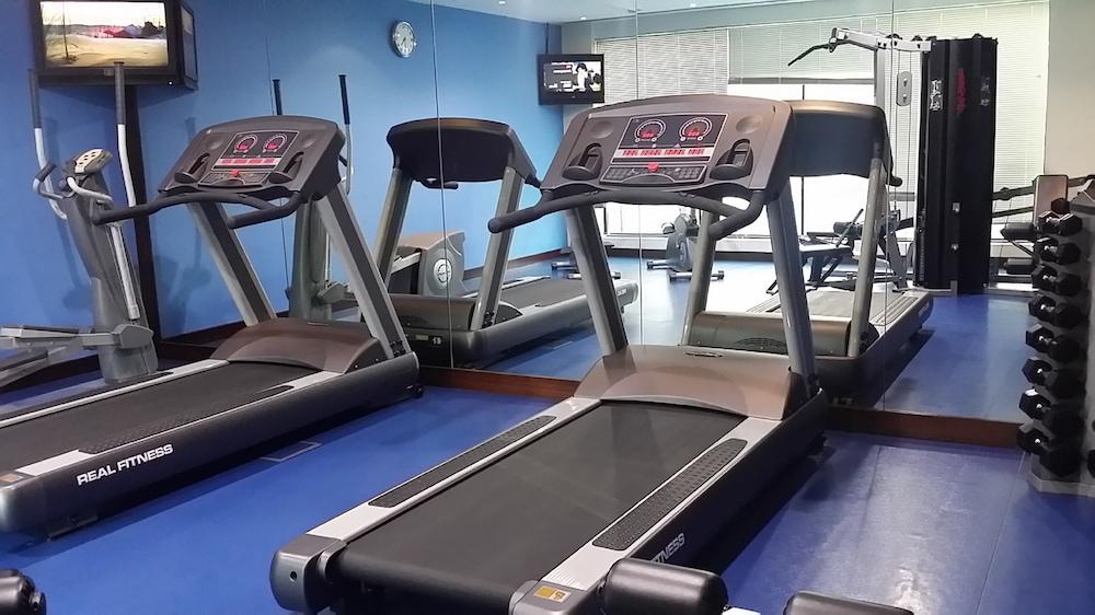 Asiana Hotel Dubái Exterior foto Treadmills