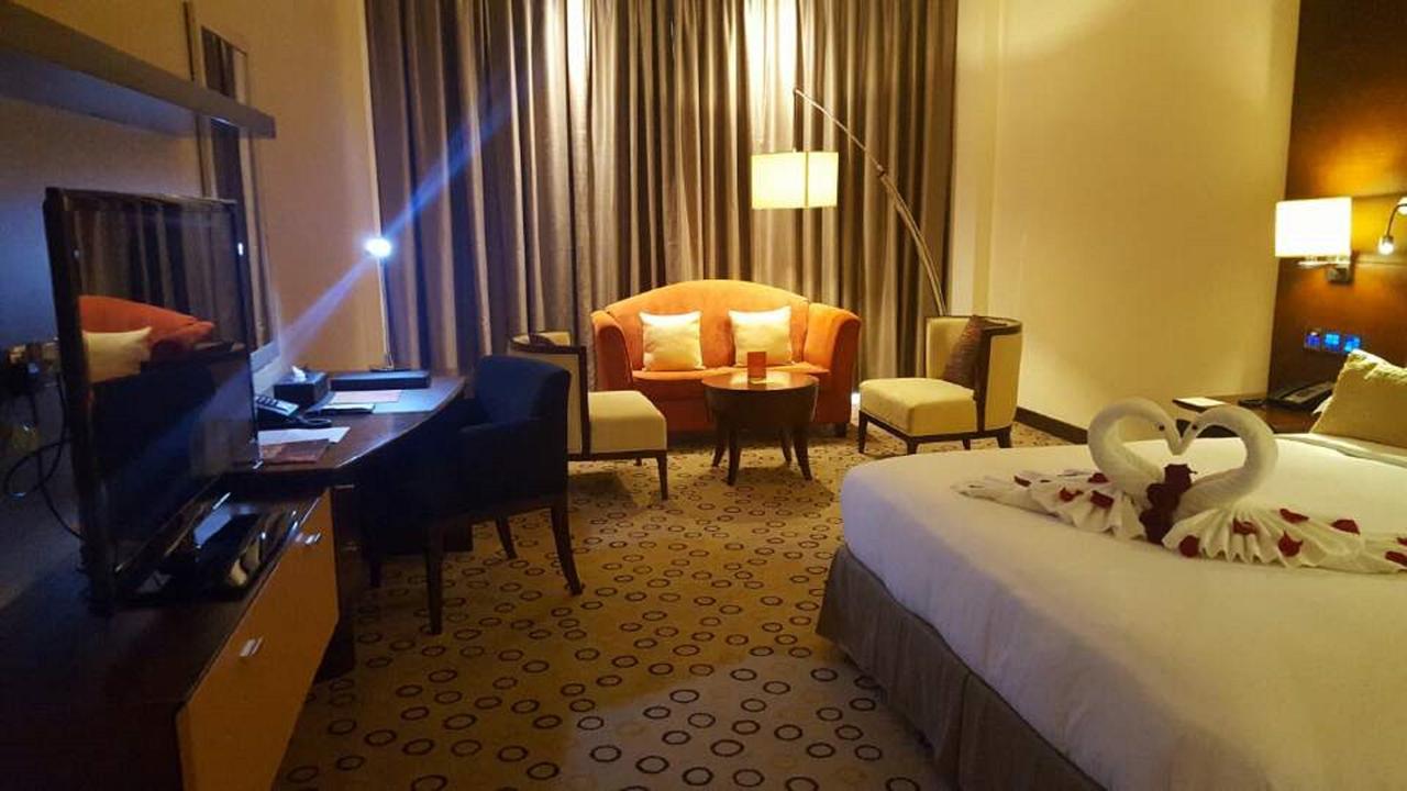 Asiana Hotel Dubái Exterior foto A room at the hotel