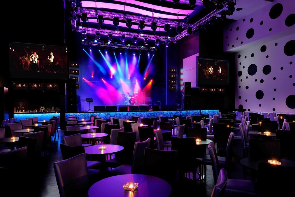 Asiana Hotel Dubái Exterior foto The interior of the nightclub